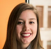 Victoria Lawson、金融取引会社を率いるCFO、ポートレート